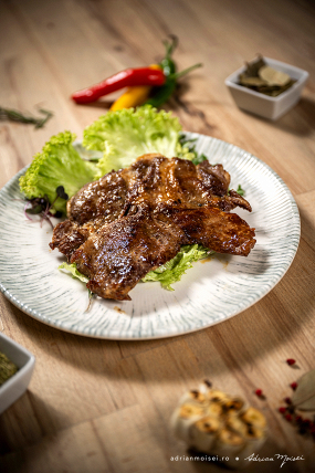 Ceafă de Porc la gratar 