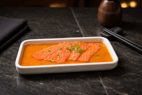 Carpaccio sake  Hot Wave