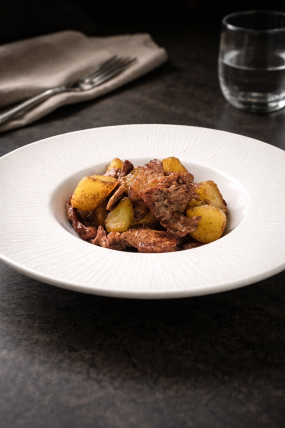 Manzo in salsa al pepe nero 