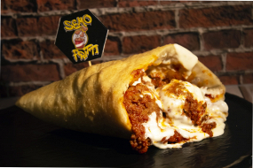 Ragù di manzo con polpette e fonduta di taleggio