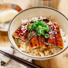 B9 - Unagi Bowl (gegrillte Aal)