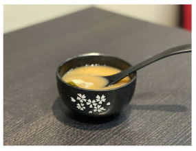 Soupe miso au saumon