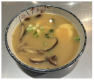 Soupe aux shiitakés et oeuf mollet