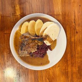 350g KONFITOVANÉ KACHNÍ STEHNO