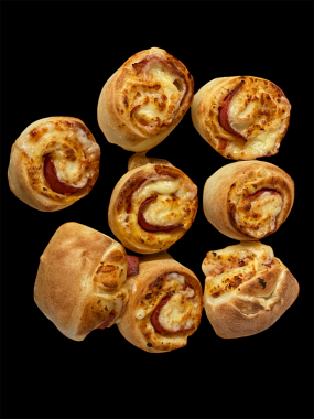 Pizzabrötchen Käse-Salami