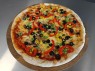 Pizza Vegetariană/Vegetáriánus