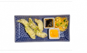 Pierożki Gyoza (gotowane na parze) kaczka