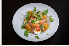 133. LISTOVÝ ŠALÁT S TUNIAKOM 300g