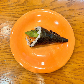 Témaki saumon avocat