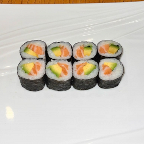 Maki saumon avocat
