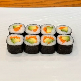 Maki avocat carotte