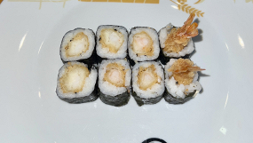 Maki crevette tempura