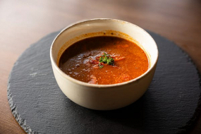 Držková polievka, domáci chlieb 