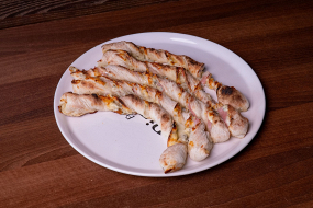 Pizza štangle so syrom, šunkou a cesnakom (1,7)