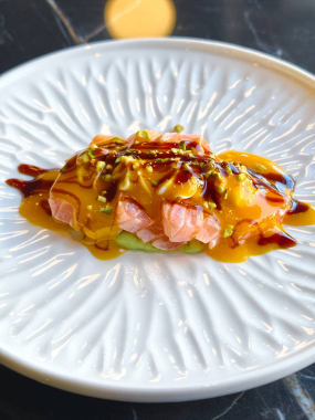 266.4.TATAKI SALMONE SPECIALE