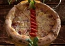 Pizza Omletă cu cârnați (410g)