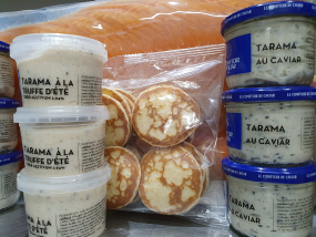 16 Mini Blinis (artisanal)