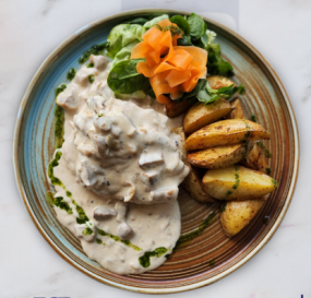 Pui Cu Smântână Și Ciuperci