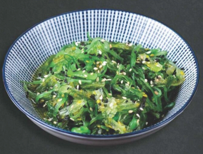 12. WAKAME SALÁT 