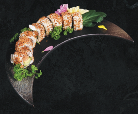 S22. URAMAKI SNOW SALMON