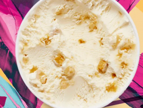 Häagen-Dazs macadamia nut brittle