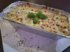 ZAPEKANÉ CESTOVINY HAWAI S KURACÍM MÄSOM