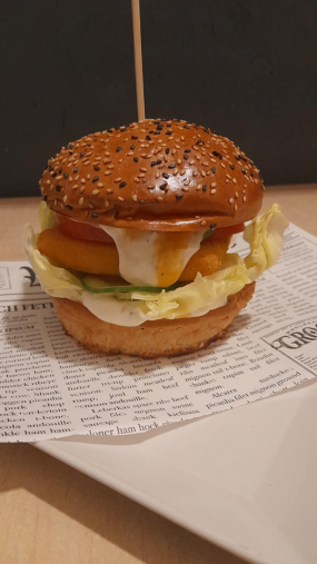 SYROVÝ BURGER 