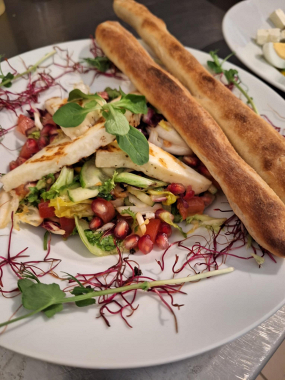HALLOUMI ŠALÁT
