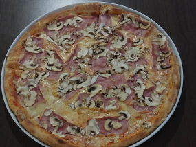 4. PROSCIUTO FUNGHI