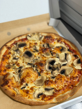 Pizza Funghi