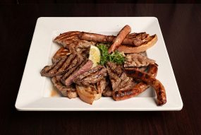 Grigliata mista di maiale e manzo