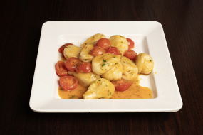 Culurgiones bottarga e pomodorini