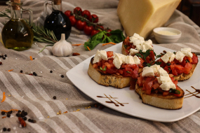 Bruschette alla Pizzaiola 