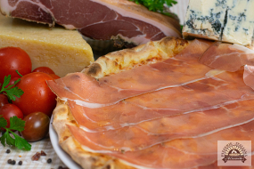 Pizza Speck e Gorgonzola 