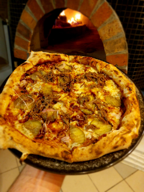 BBQ BEEF PIZZA