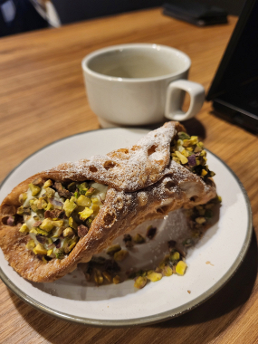 CANNOLI PISTACJOWE