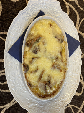 Gyros mit Weißweinsoße