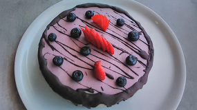 SEMIFREDDO MILLOS MIRTILLI, FRAGOLA E CIOCCOLATO (solo ritiro in negozio)