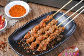 215. Spiedini durelli di pollo 4pz 鸡胗串