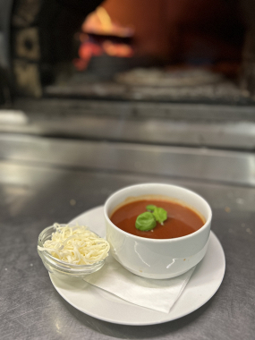 Paradajková polievka (1,7)