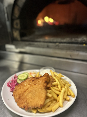 Vyprážaný bravčový rezeň (1,3,7) 