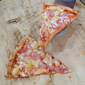 8. Pizza Hawai 36cm