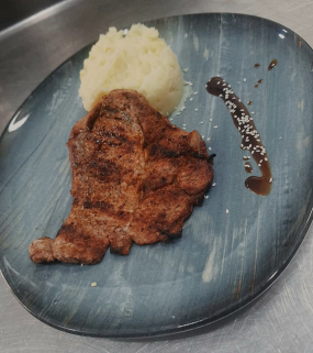 Ciorbă (la alegere) și Felul Principal | 4