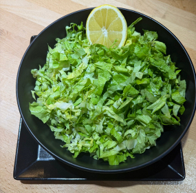 Salată Verde cu Lămâie