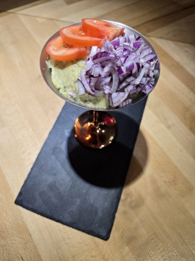 Salată de Vinete cu Ceapă Roșie