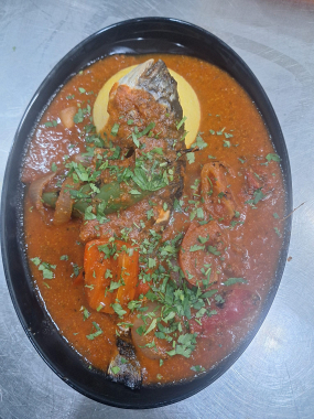 Saramură de Păstrăv cu Mămăligă