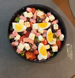 Salată Bulgărească
