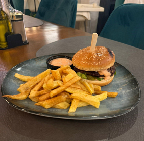 | NOU | Ciorbă (la alegere) și Felul Principal | 10