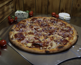 9. Pizza Arnold (1,7) 1000g 🥩