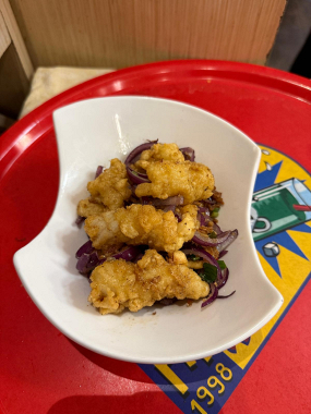 93 Calamars sautés au sel et au poivre